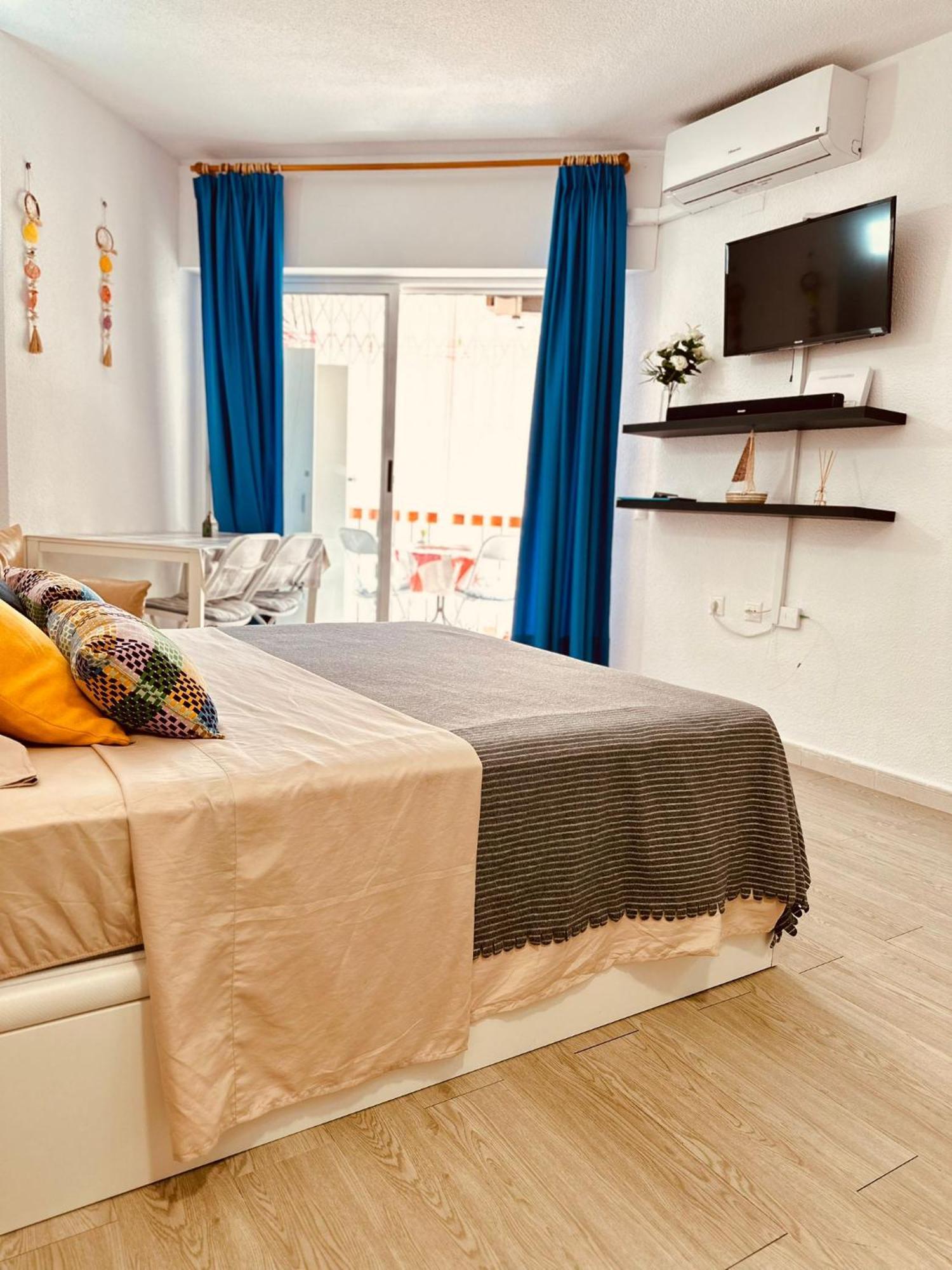 Studio Apartment Santana Habaneras - 18 At Beach With Garage, Pool And Lift Torrevieja Exterior foto